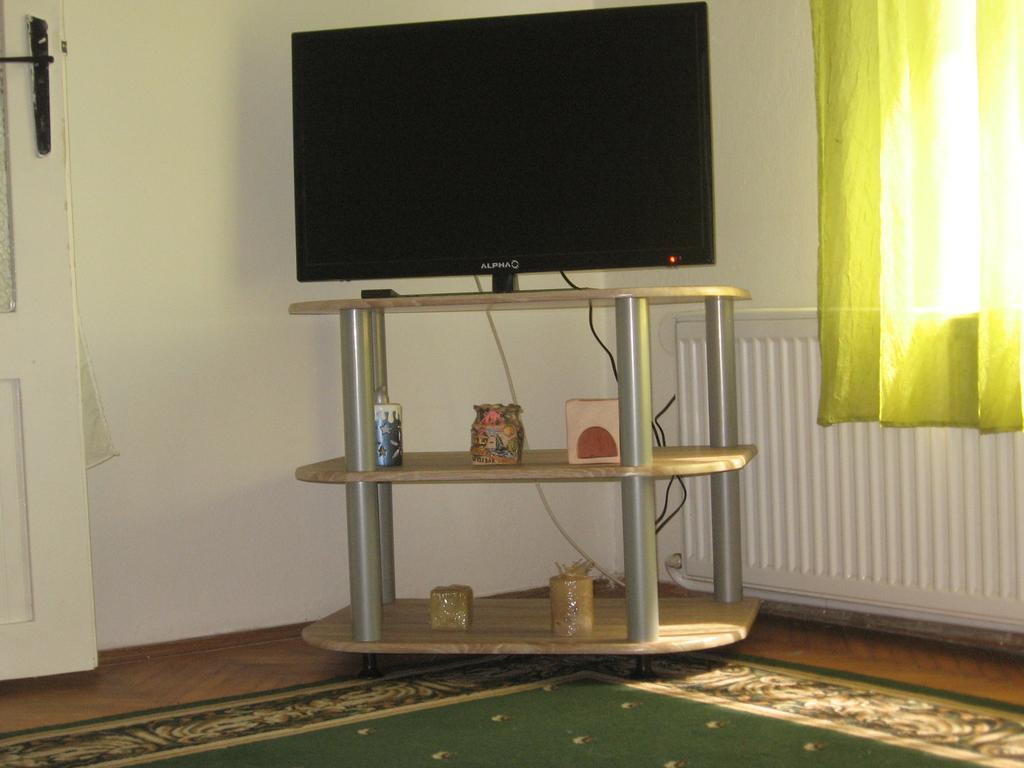 Green Apartment Novi Sad Esterno foto