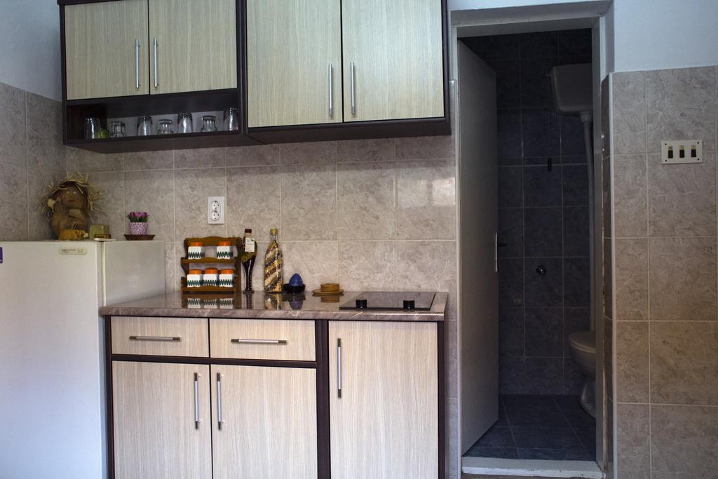 Green Apartment Novi Sad Esterno foto