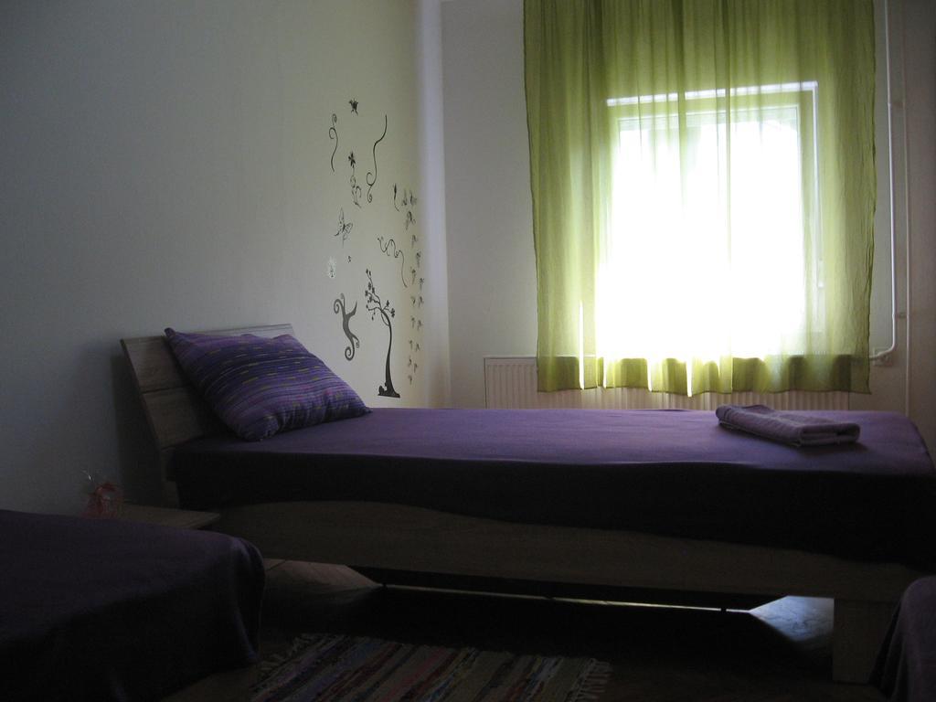Green Apartment Novi Sad Esterno foto